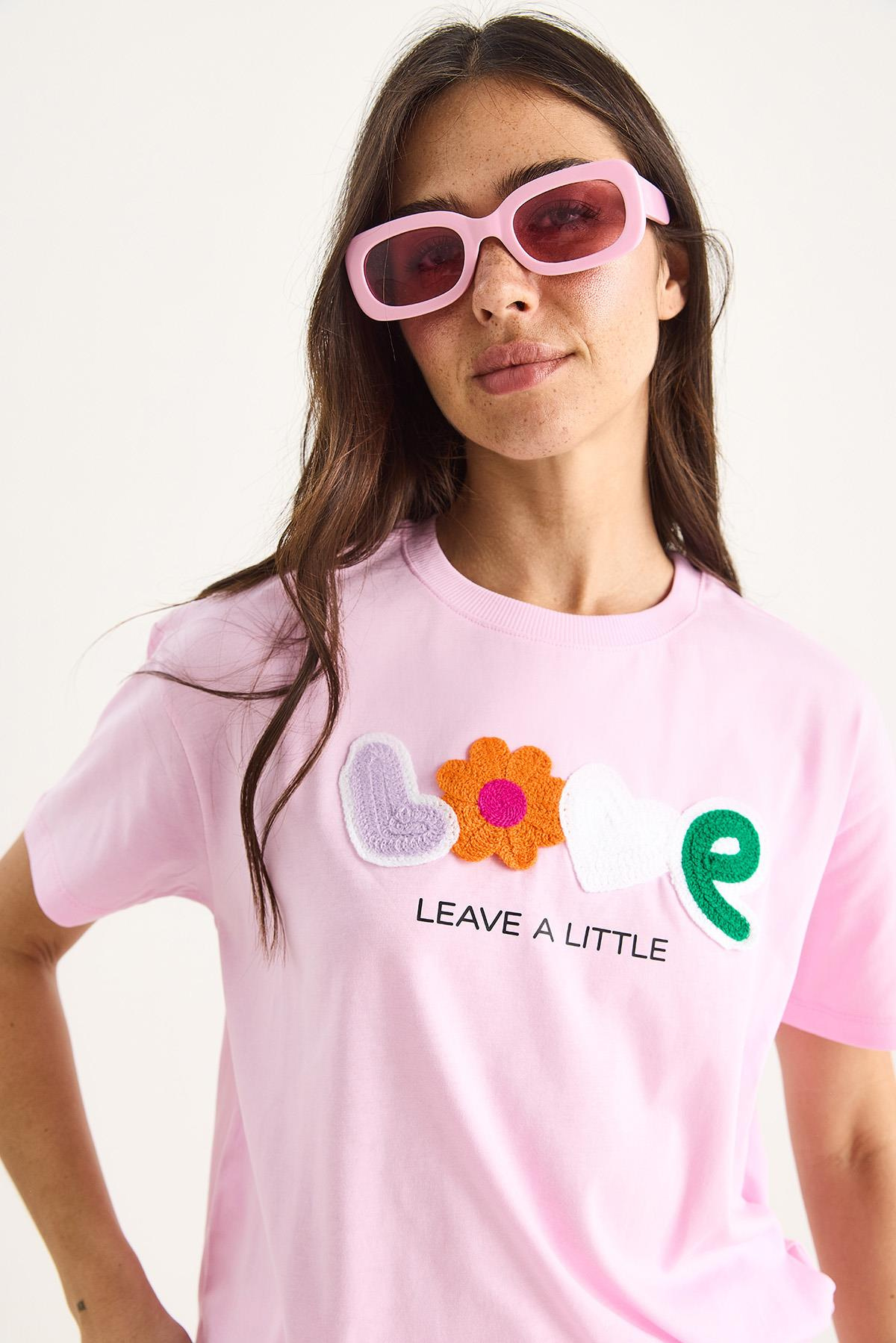Love Aksesuarlı Normal Kalıp Pamuklu T-Shirt 60602070 - Şeker Pembe
