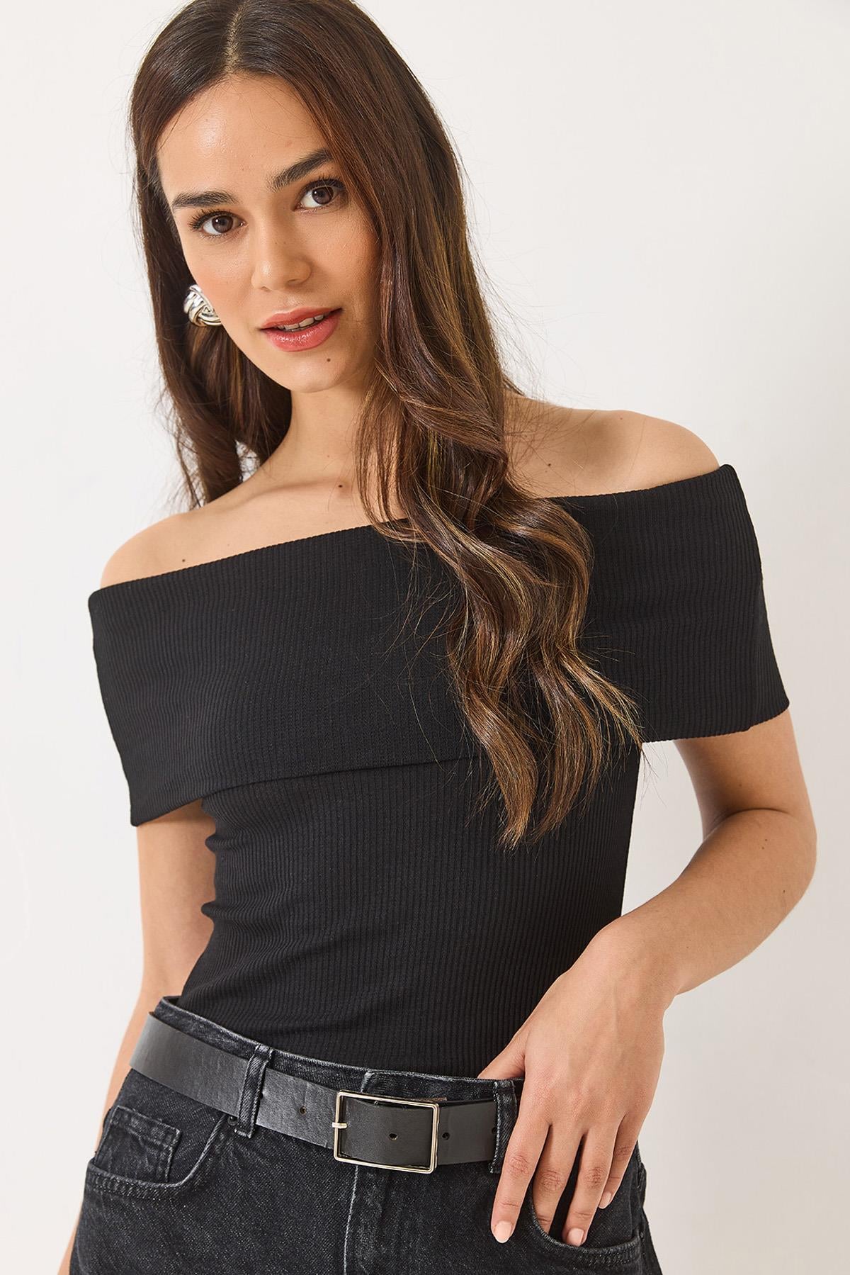 Madonna Yaka Fitilli Basic Bluz 60284012 - Siyah