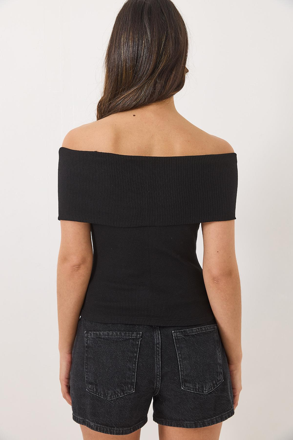 Madonna Yaka Fitilli Basic Bluz 60284012 - Siyah