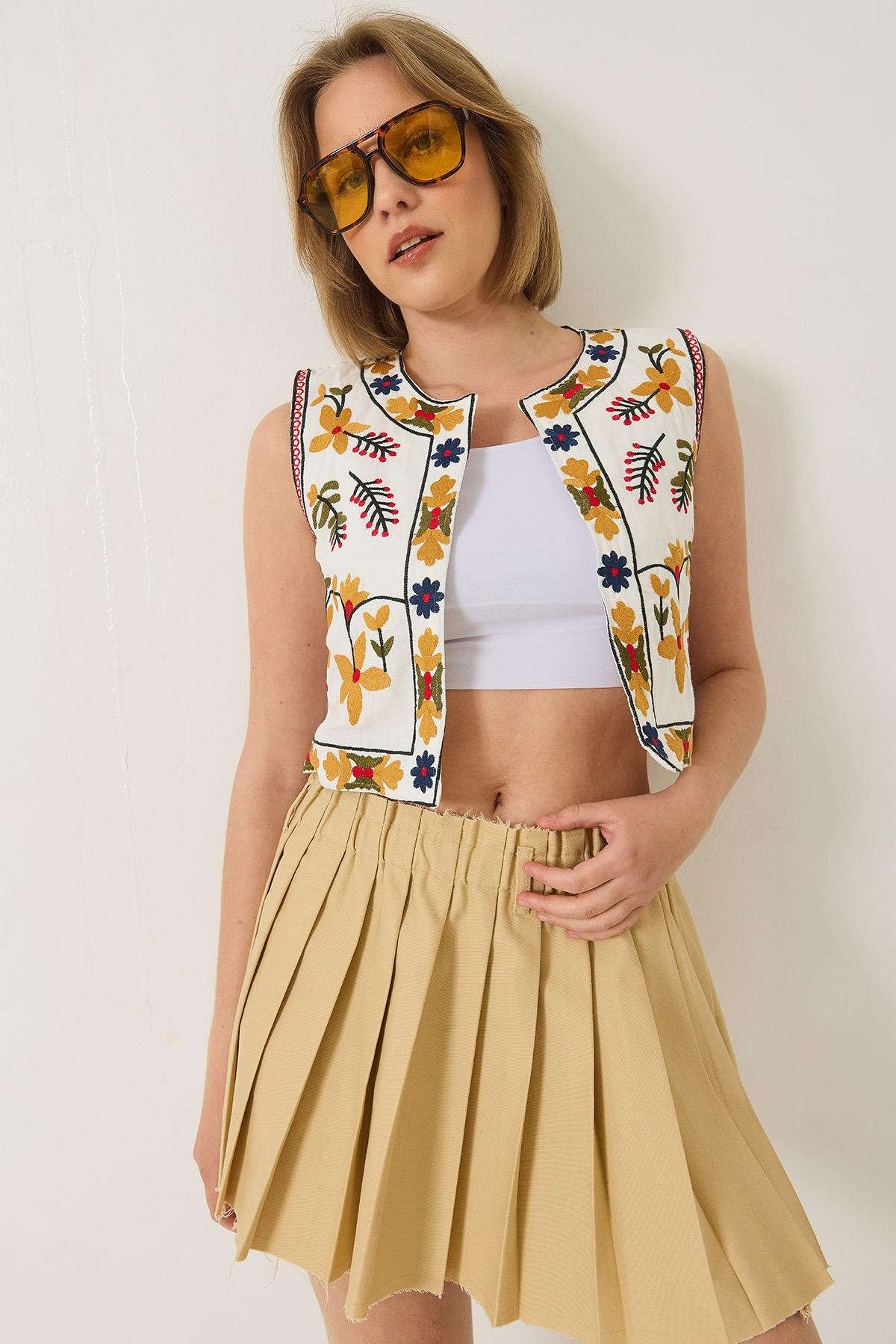 Nakış Detaylı Crop Keten Yelek 237 60283215 - Ekru-Sarı