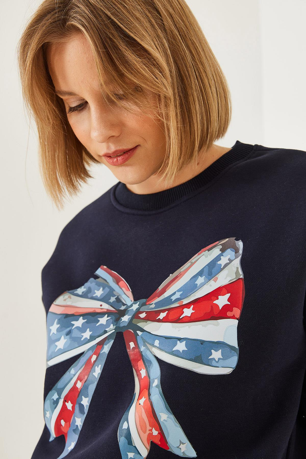 Renkli Kelebek Baskılı Sweatshirt MBHS019 60601019 - Lacivert