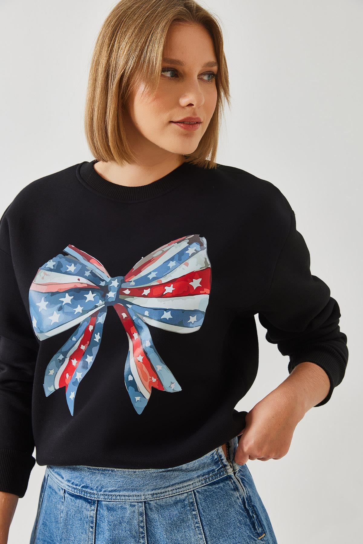Renkli Kelebek Baskılı Sweatshirt MBHS019 60601019 - Siyah