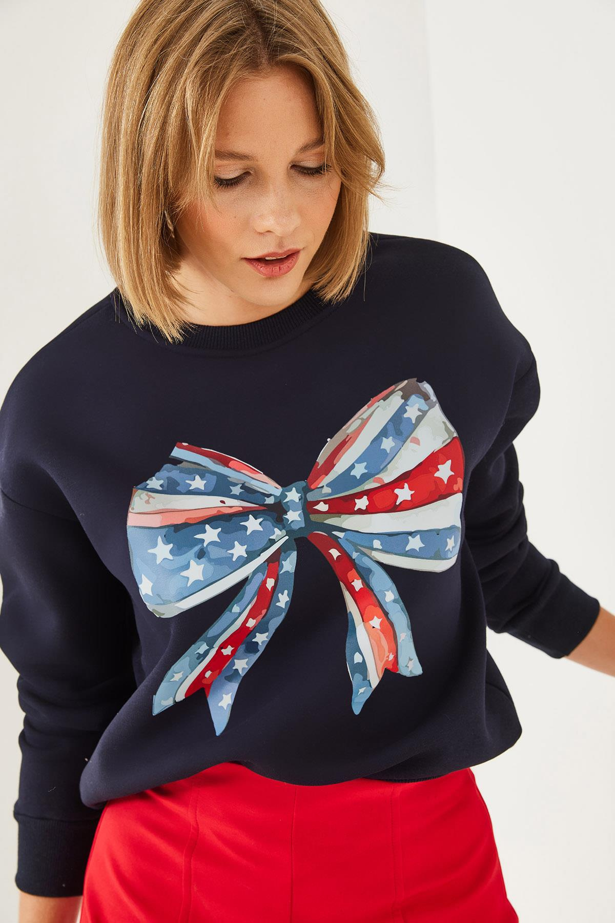 Renkli Kelebek Baskılı Sweatshirt MBHS019 60601019 - Lacivert