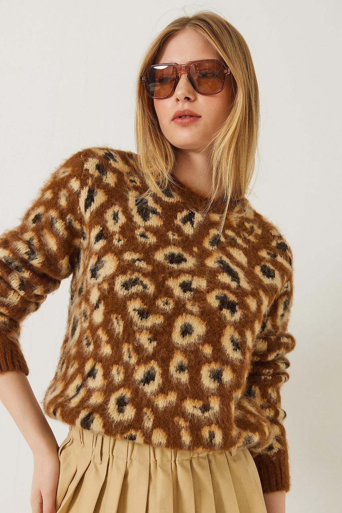 Şardonlu Leopar Desenli Triko Kazak 20246260 - Kahve-Camel