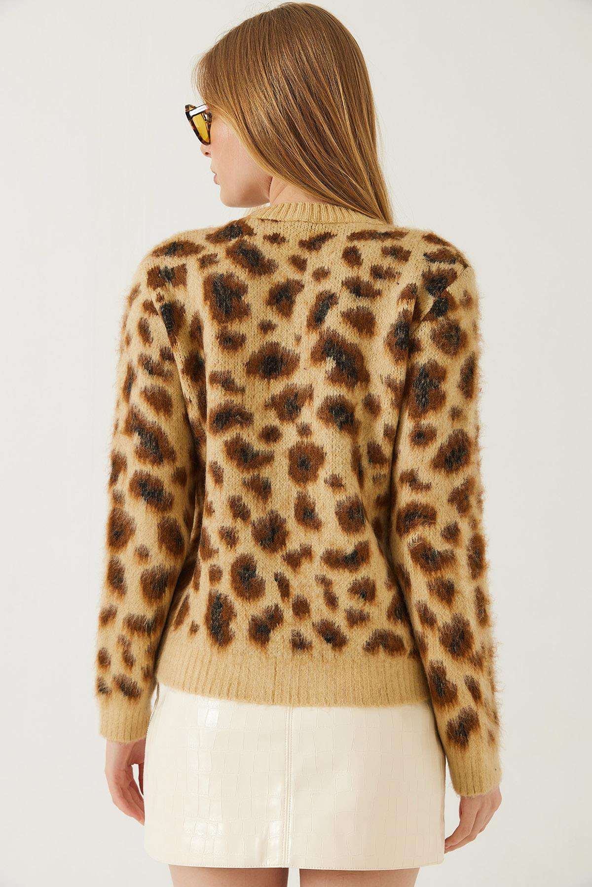 Şardonlu Leopar Desenli Triko Kazak 20246260 - Camel-Kahverengi