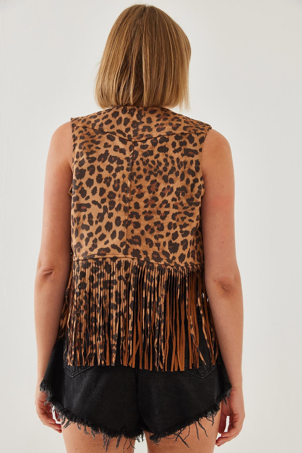 Süet Püsküllü Yelek 4457 60351197 - Leopar YELEK modelleri