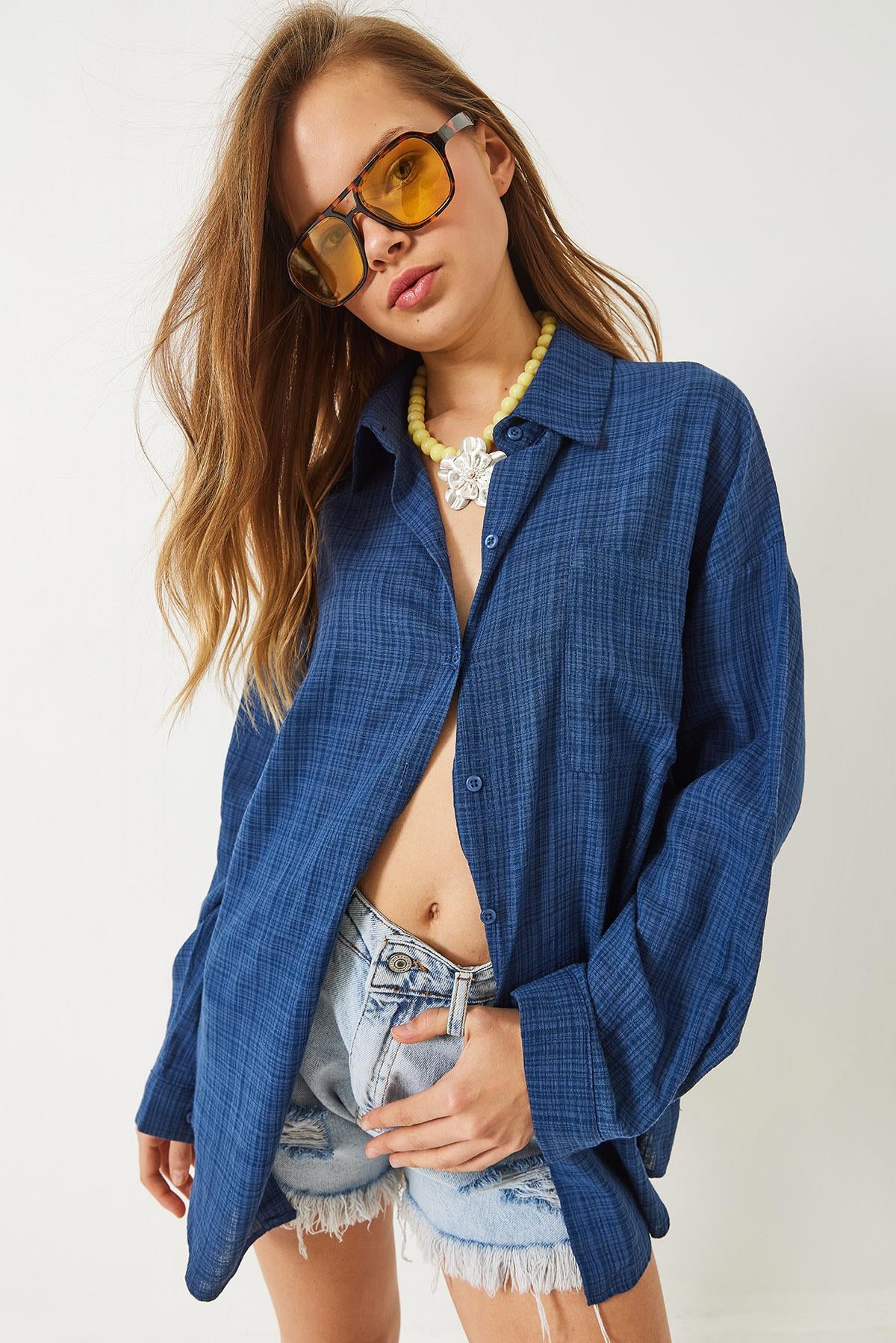 Tek Cep Detaylı Oversize Keten Dokulu Basic Gömlek 4756 60283100 - İndigo