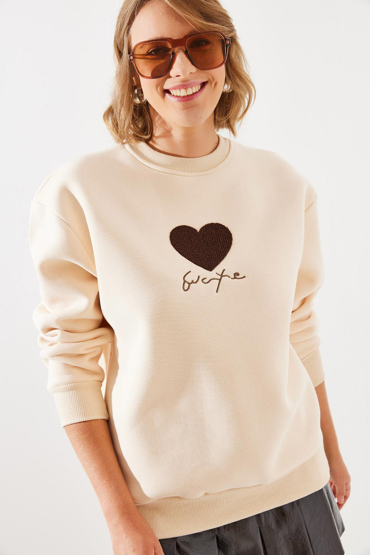 Üç İplik Şardonlu In Love Sweatshirt MBHS008 60601008 - Bej