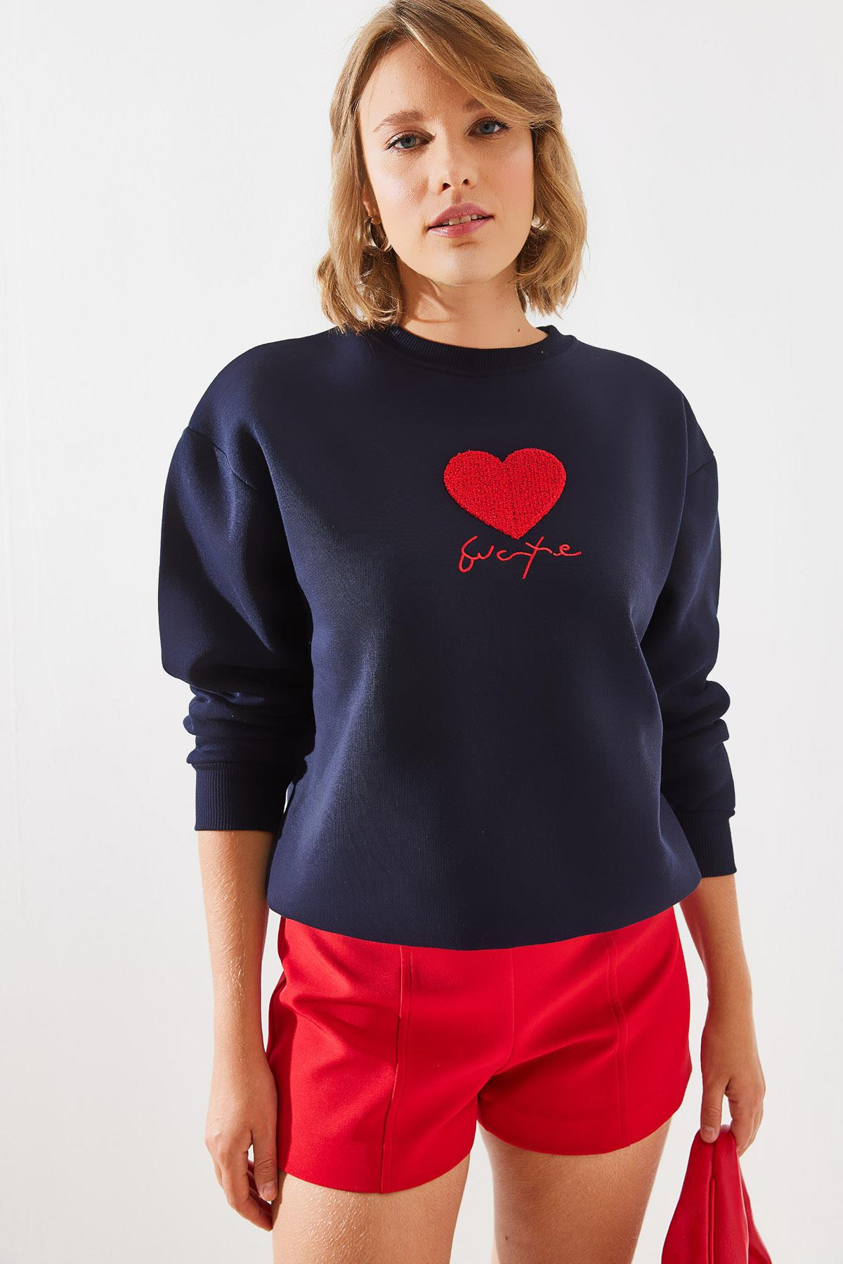 Üç İplik Şardonlu In Love Sweatshirt MBHS008 60601008 - Lacivert