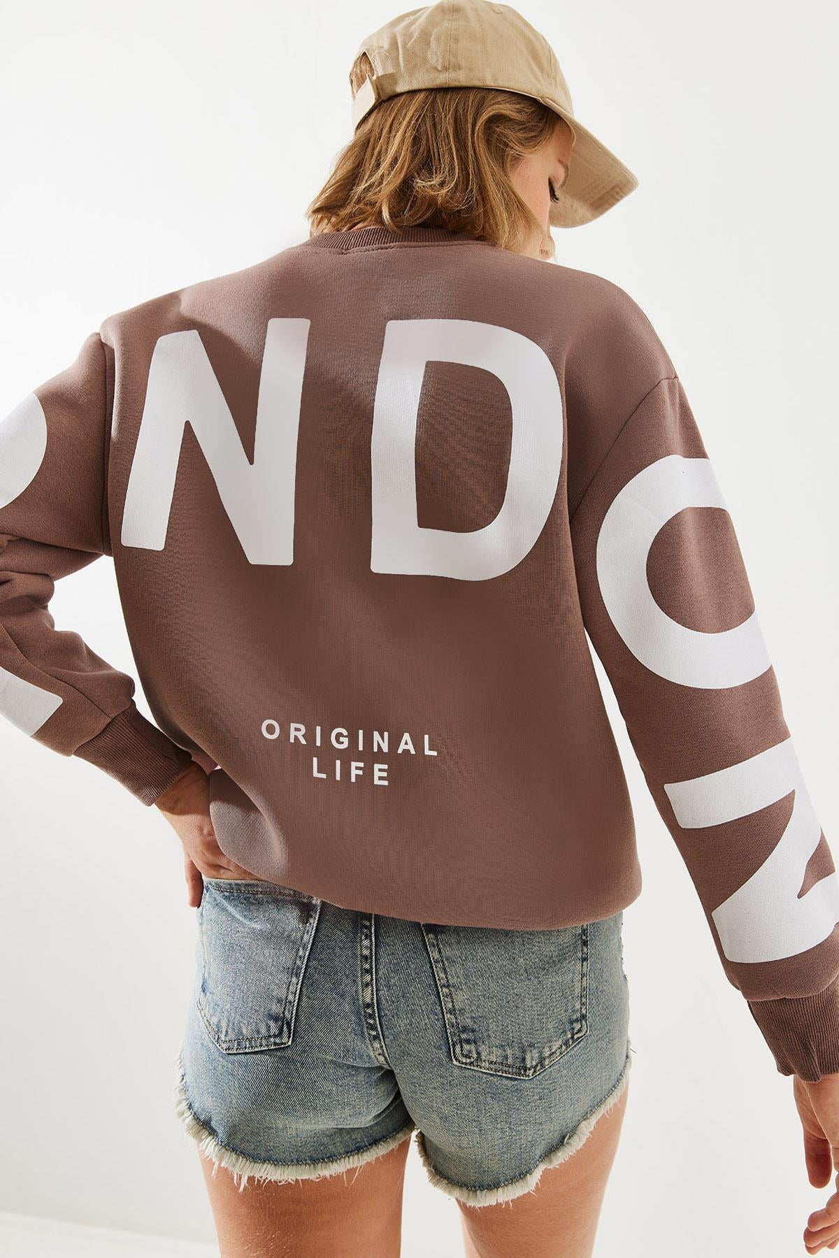 Üç İplik Şardonlu London Baskılı Sweatshirt MBHS003 60601003 - Kahverengi