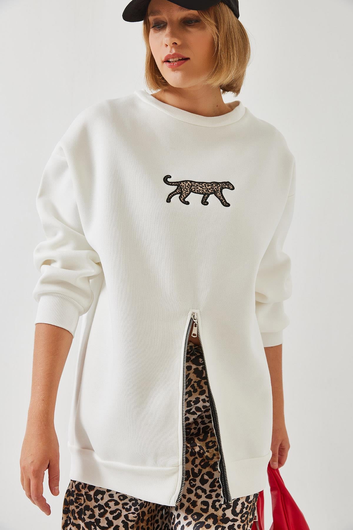 Üç İplik Şardonlu Önü Fermuarlı Leopar Baskılı Sweatshirt 60351258 - Beyaz