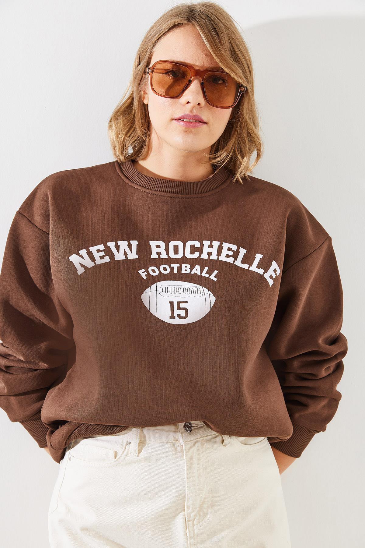 Üç İplik Şardonlu Rochelle Yazı Baskılı Sweatshirt MBHS001 60601001 - Kahverengi