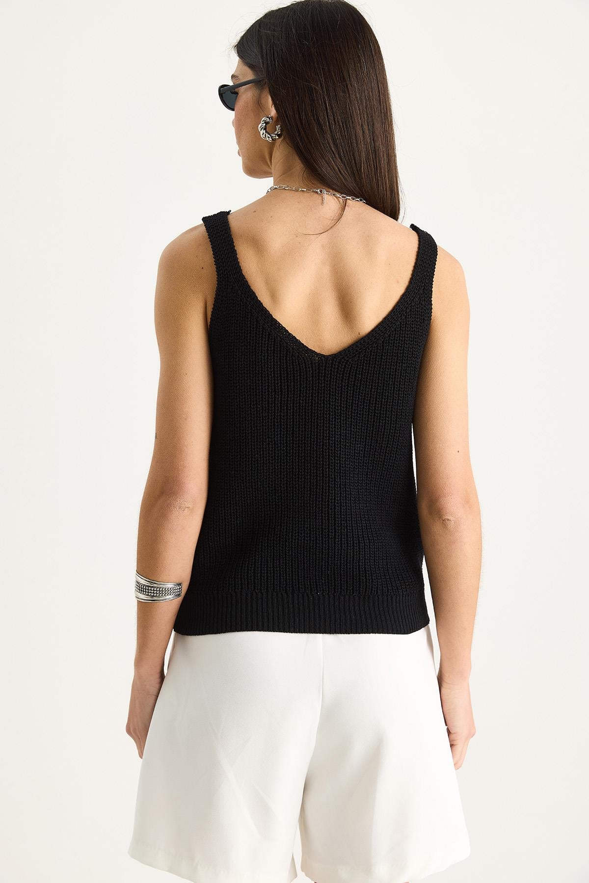 V Yaka Bel Detaylı Basic Triko Bluz 20258007 - Siyah