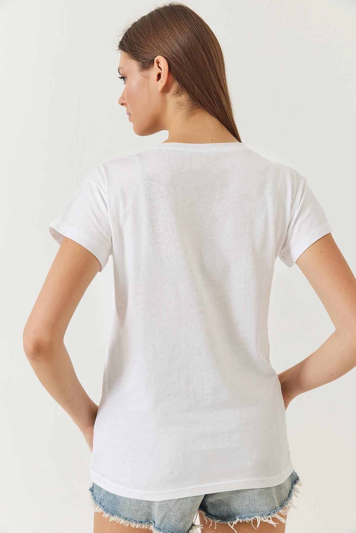 V Yaka Havai Desenli Renkli Payet İşlemeli T-Shirt 60261433 - Beyaz
