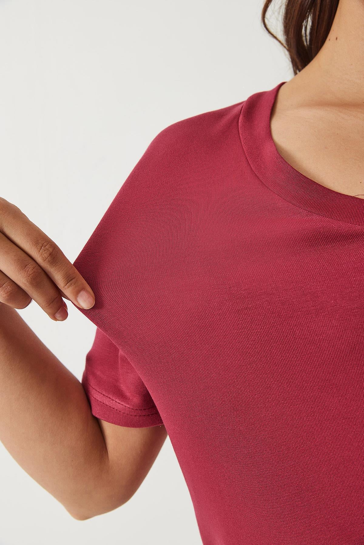 V Yaka Kısa Kollu Viskon T-Shirt 3077 60283074 - Vişne