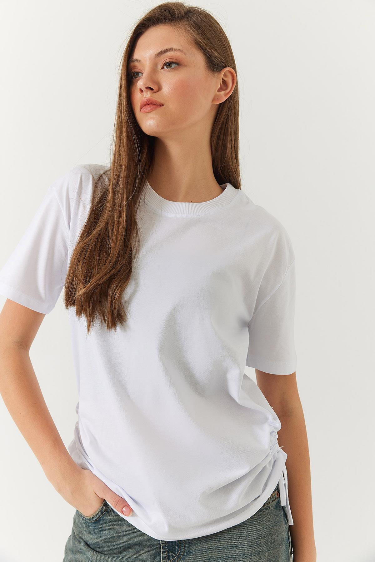 Yanları Büzgülü Basic Basic Tshirt 60602003 - Beyaz
