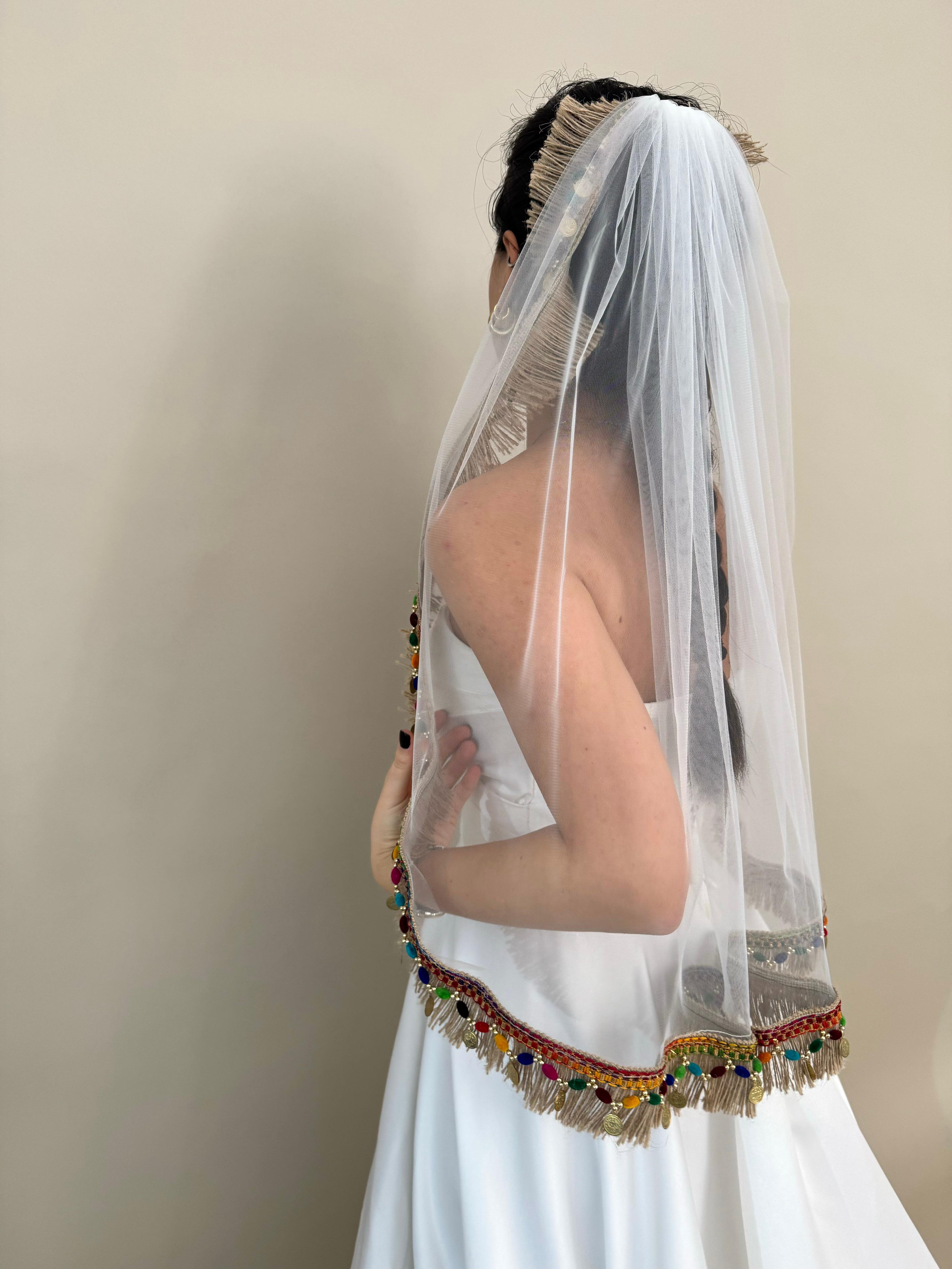 Hasır Renkli Duvak