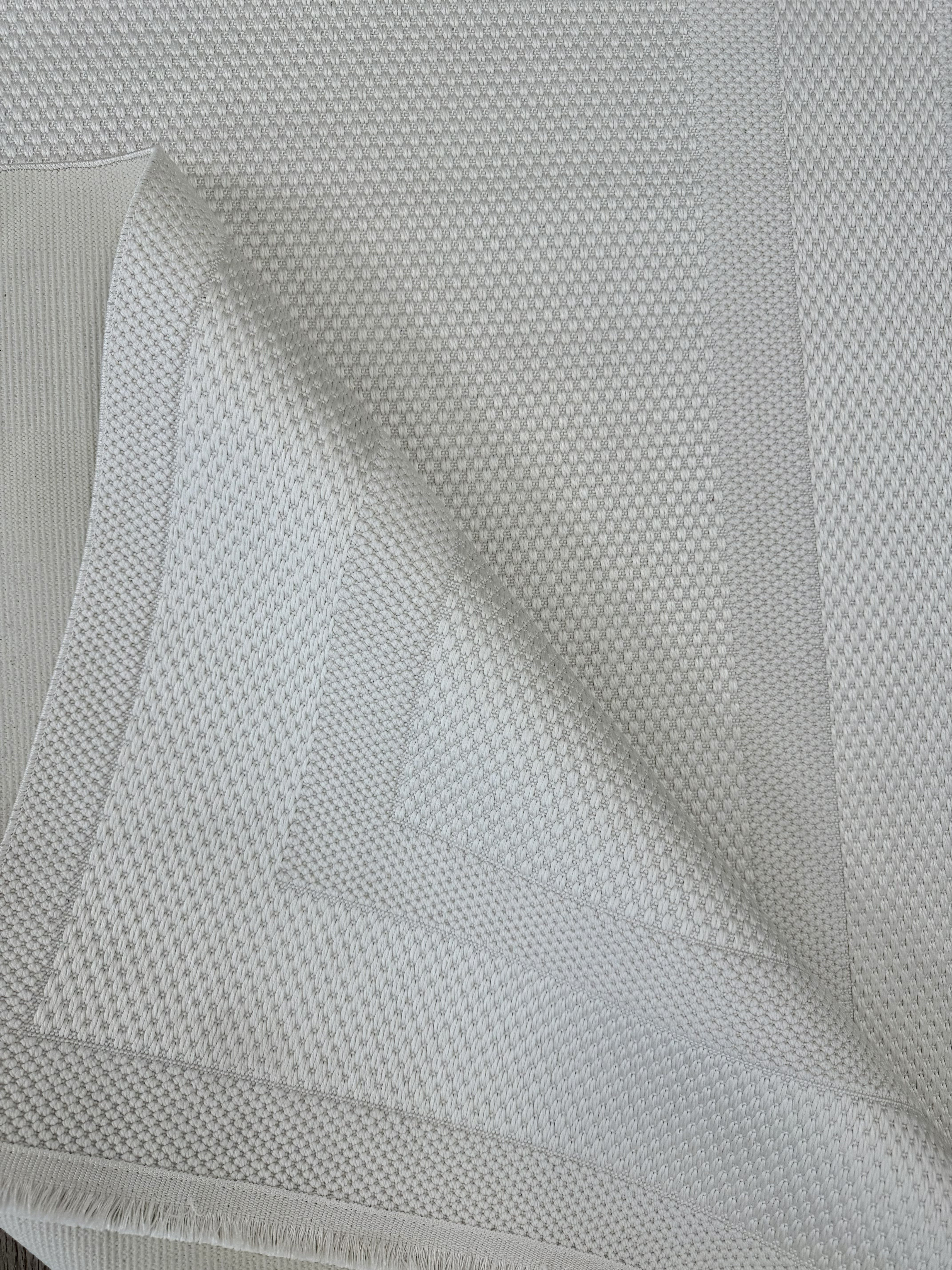 Premium Kalite Makinada Yıkanabilir Kaymaz Taban Antialerjik Wool Çerçeveli Bukle Sisal 8001 Krem
