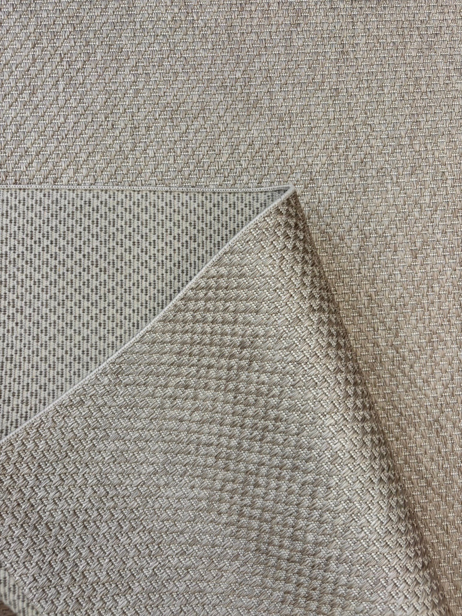 Sade ve Zarif Özel Ölçülü Premium Kalite Makinada Yıkanabilir Kaymaz Taban Antialerjik  Wool Sisal Halı Düz Bej