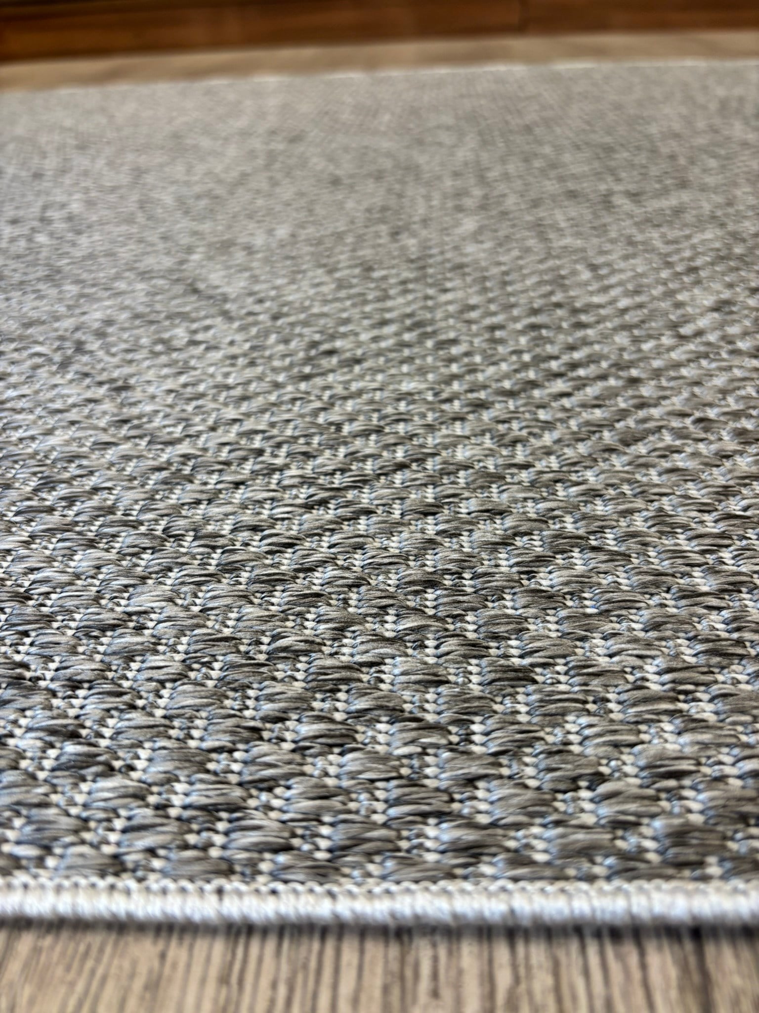 Sade ve Zarif Özel Ölçülü Premium Kalite Makinada Yıkanabilir Kaymaz Taban Antialerjik  Wool Sisal Halı Düz Antrasit