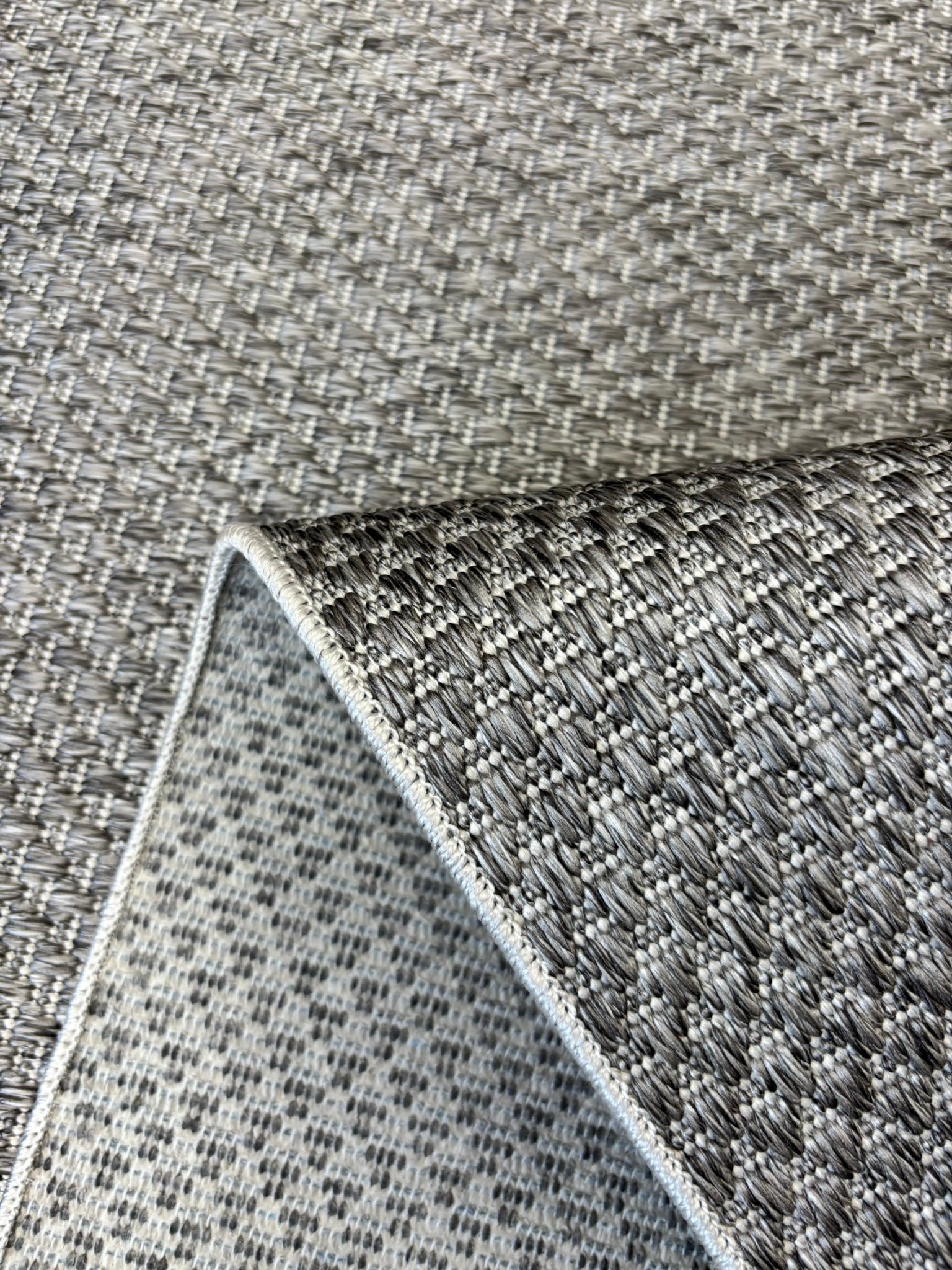 Sade ve Zarif Özel Ölçülü Premium Kalite Makinada Yıkanabilir Kaymaz Taban Antialerjik  Wool Sisal Halı Düz Antrasit