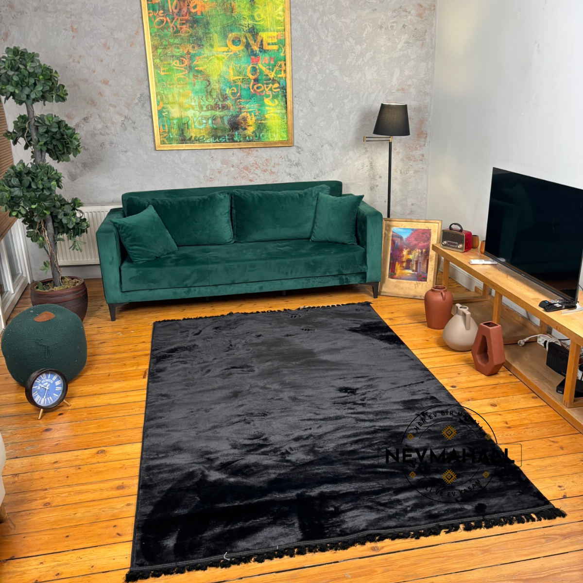 Tavşan Düz Siyah Peluş