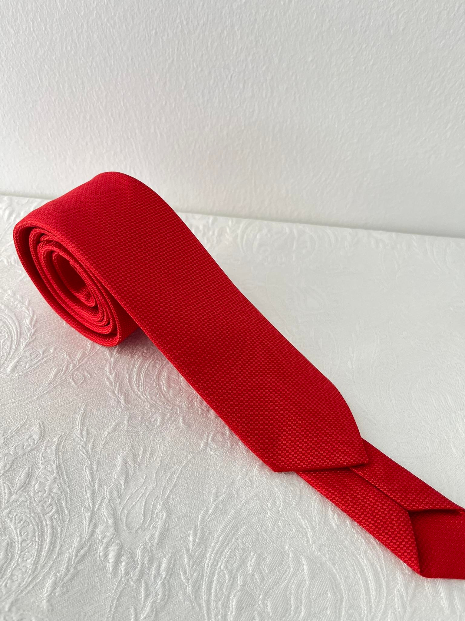 APT PRESTIGE Erkek Kırmızı Armürlü Kravat