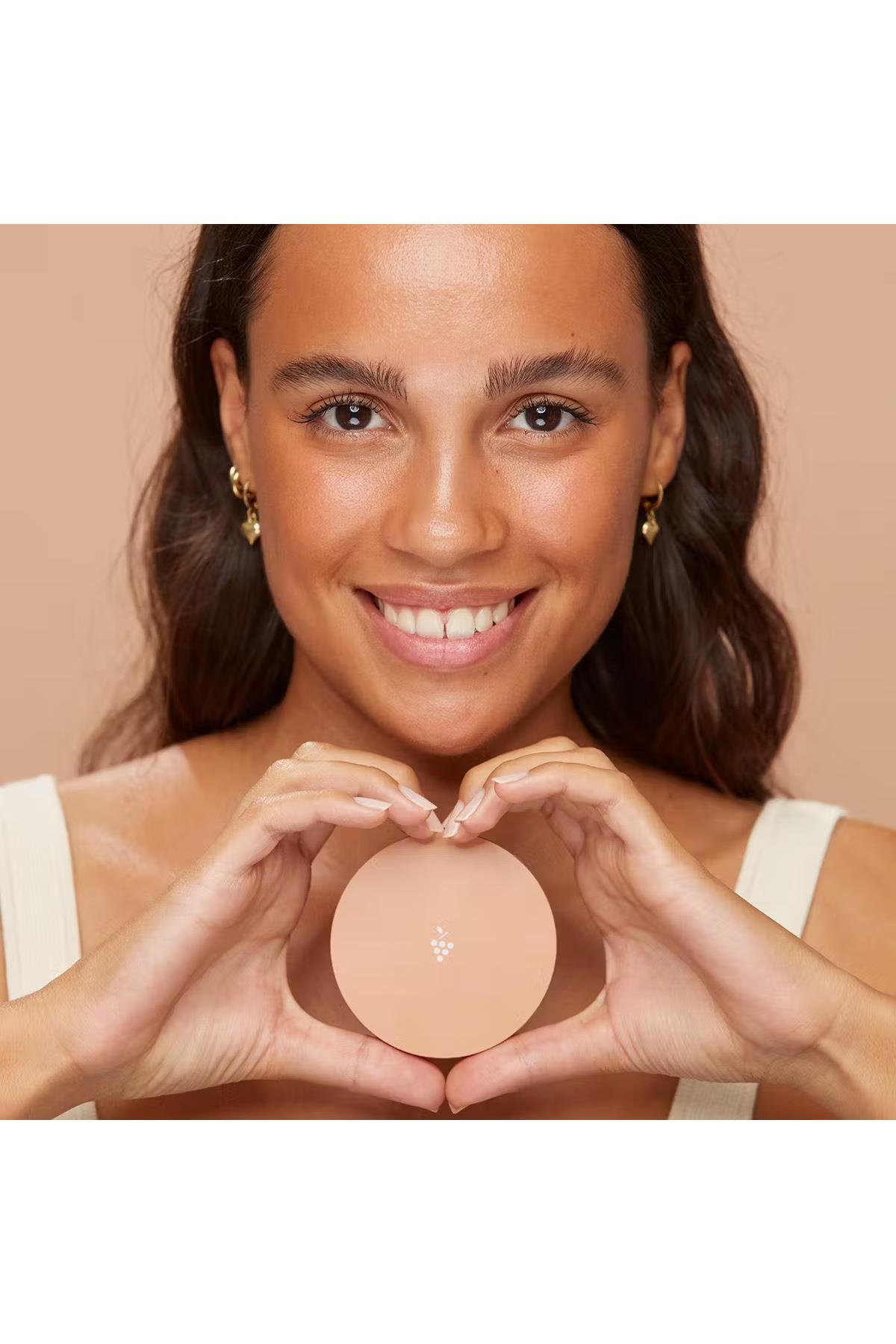 CaudalieCaudalie Vinocrush Long Lasting Bronzing PowderCaudalie Vinocrush Bronzer | Uzun Süre Kalıcı Bronzlaştırıcı Pudra