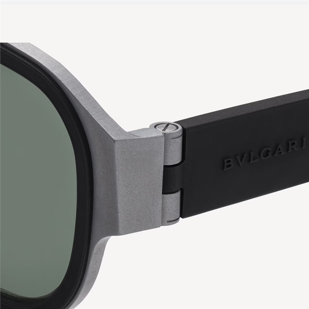 Bvlgari Bvlgari Aluminium BV 40023U 02N Siyah Geometrik Erkek Güneş Gözlüğü | Brandeyes