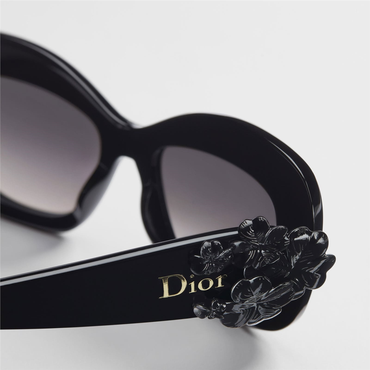 Dior Clover S3I CD 40259I 01B Kadın Güneş Gözlüğü