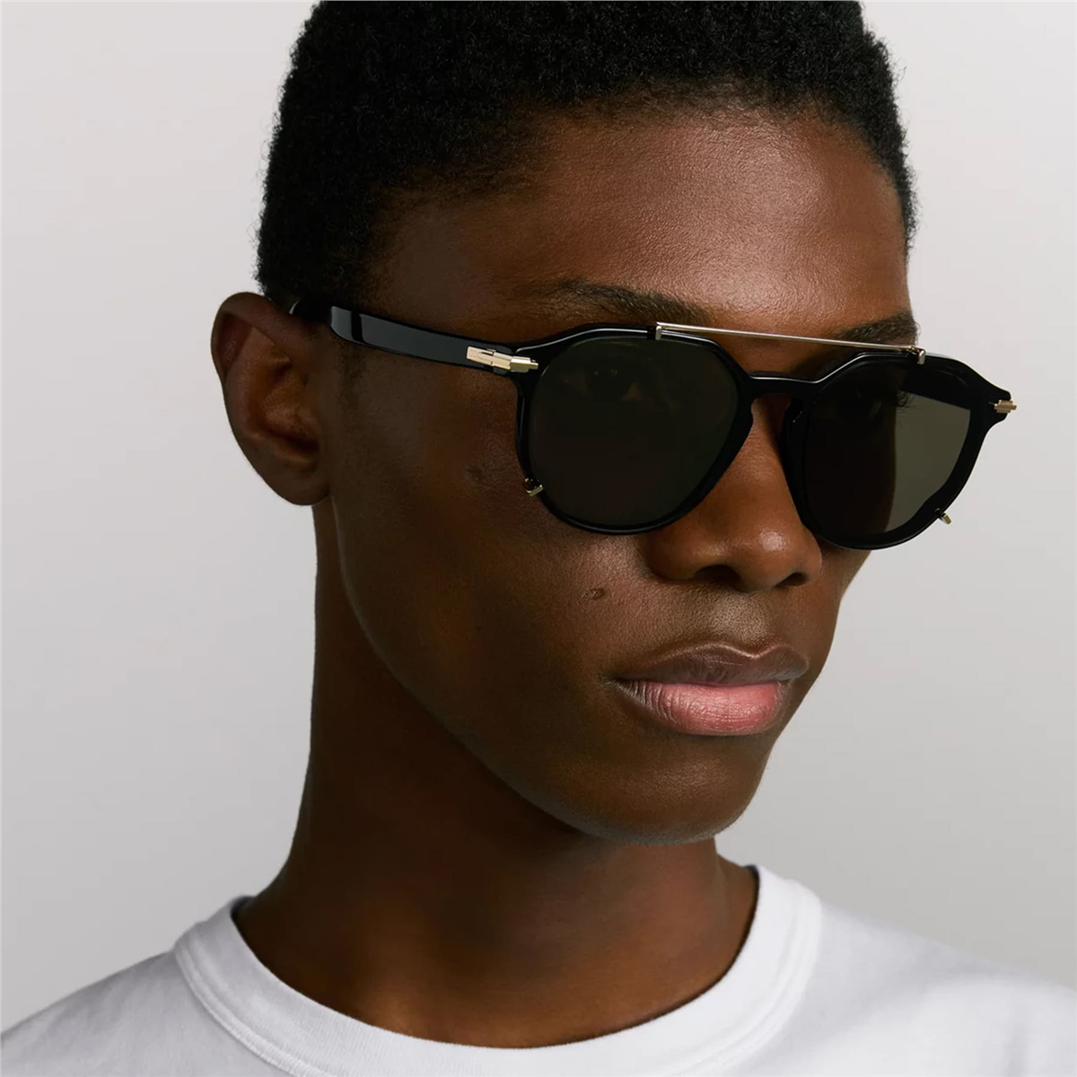 Dior DiorBlacksuit RI 10C0 Oval Siyah Erkek Güneş Gözlüğü