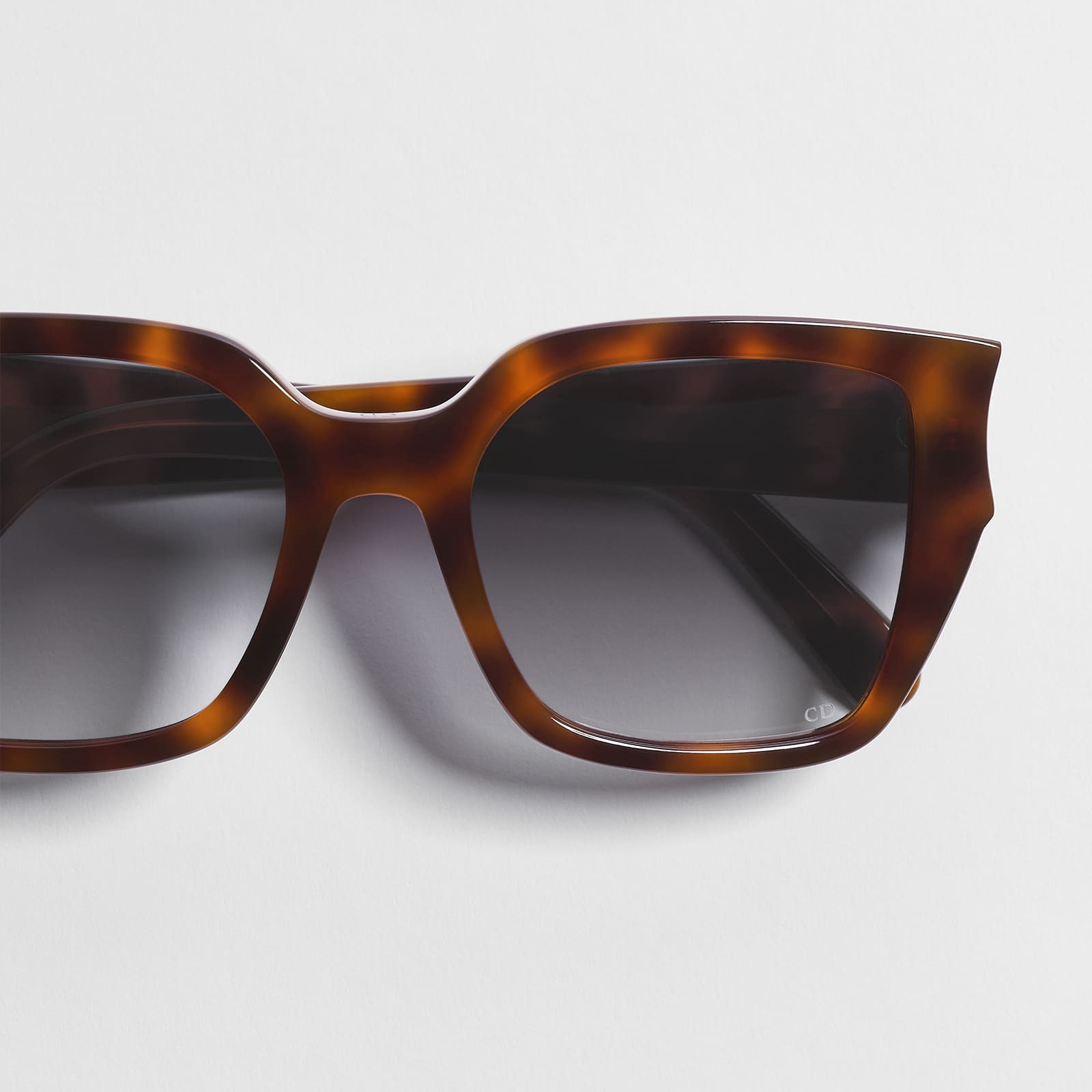 Dior Diorglow S1I CD 40197I 53B Kadın Güneş Gözlüğü