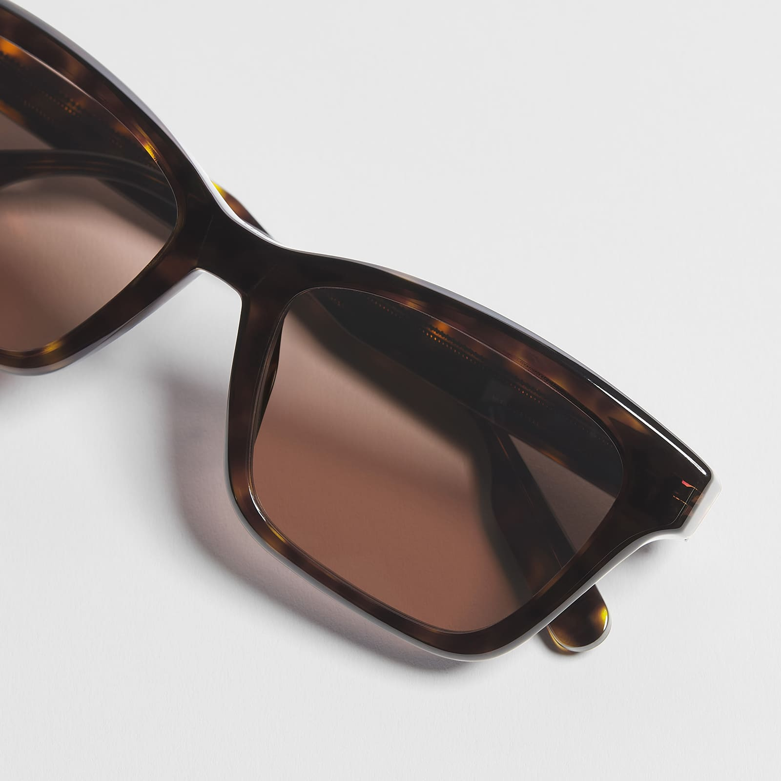 Dior Ibbon S2I CD 40266I 52E Kadın Güneş Gözlüğü