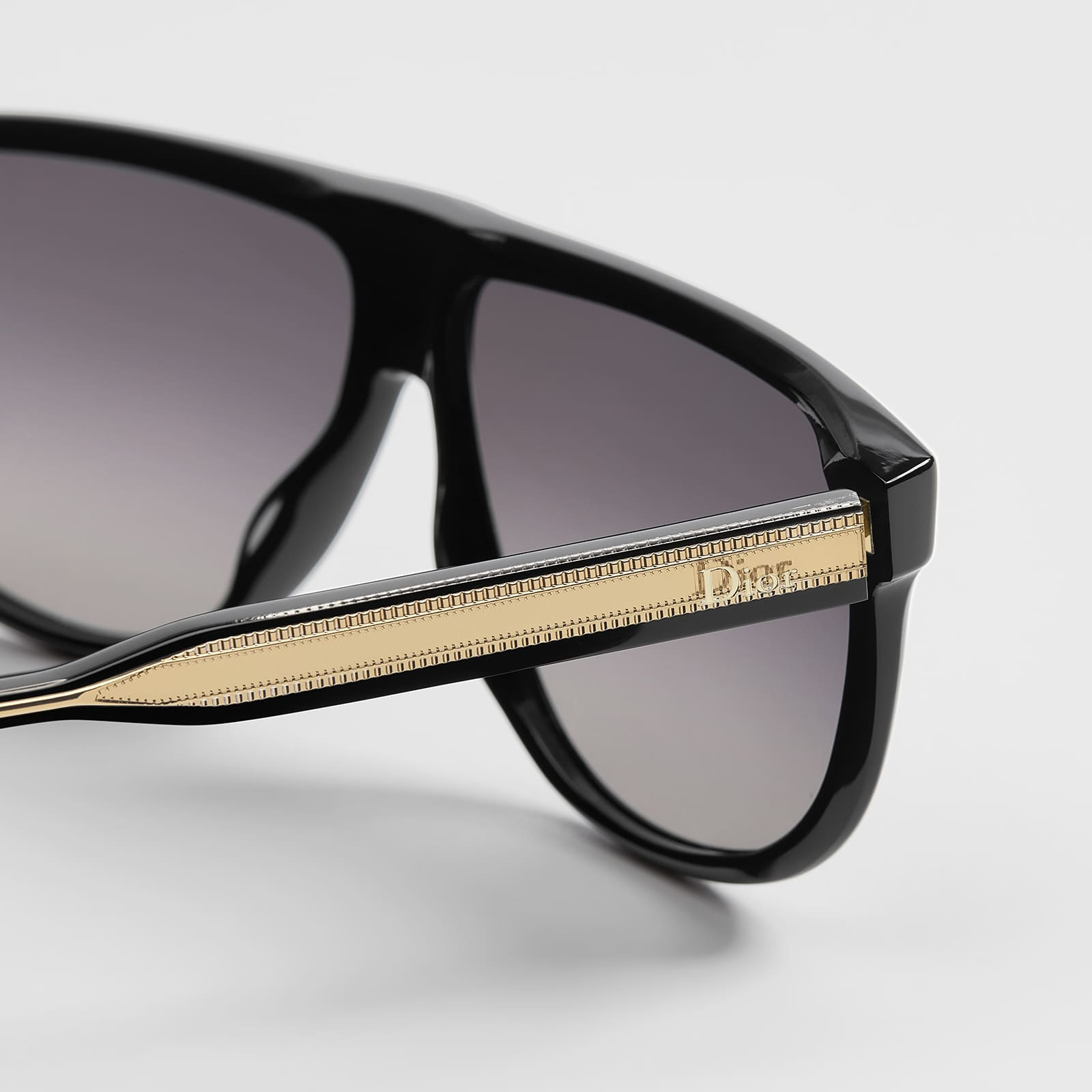 Dior Ibbon S3I CD 40268I 01B Kadın Güneş Gözlüğü