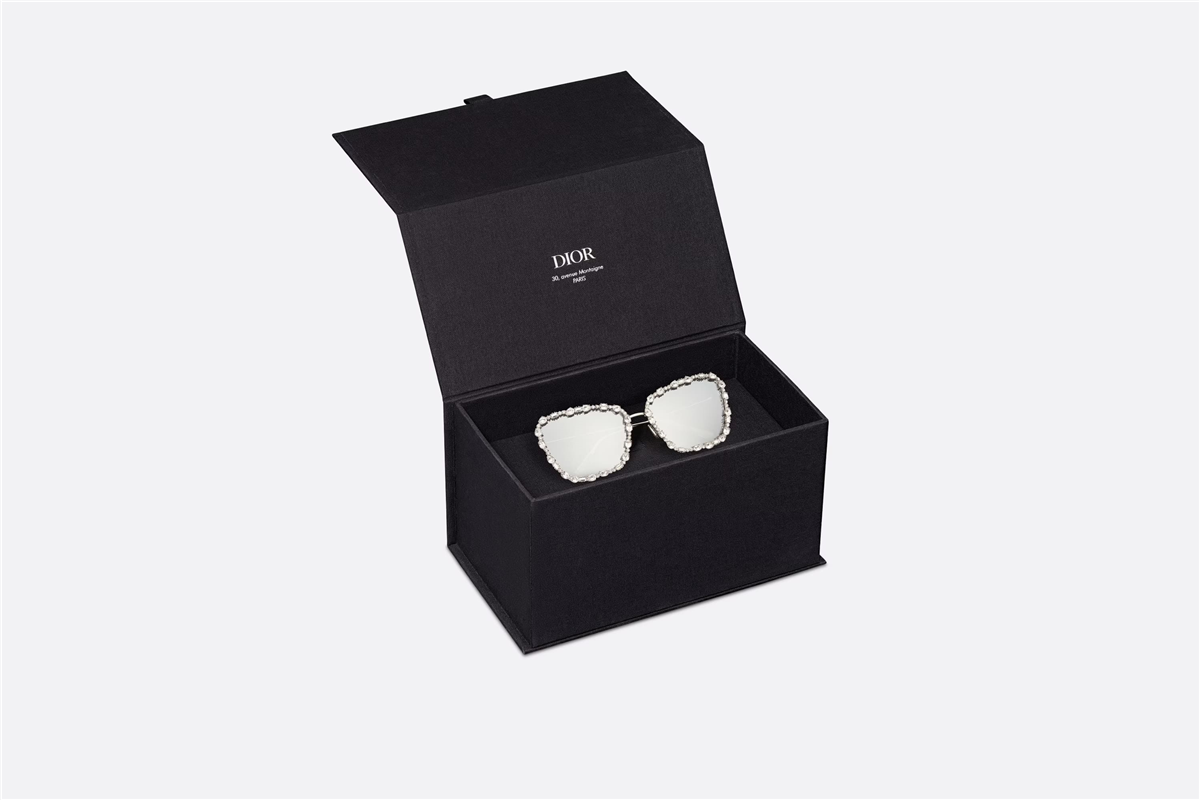 Dior MissDior B2U CD 40112U 16X