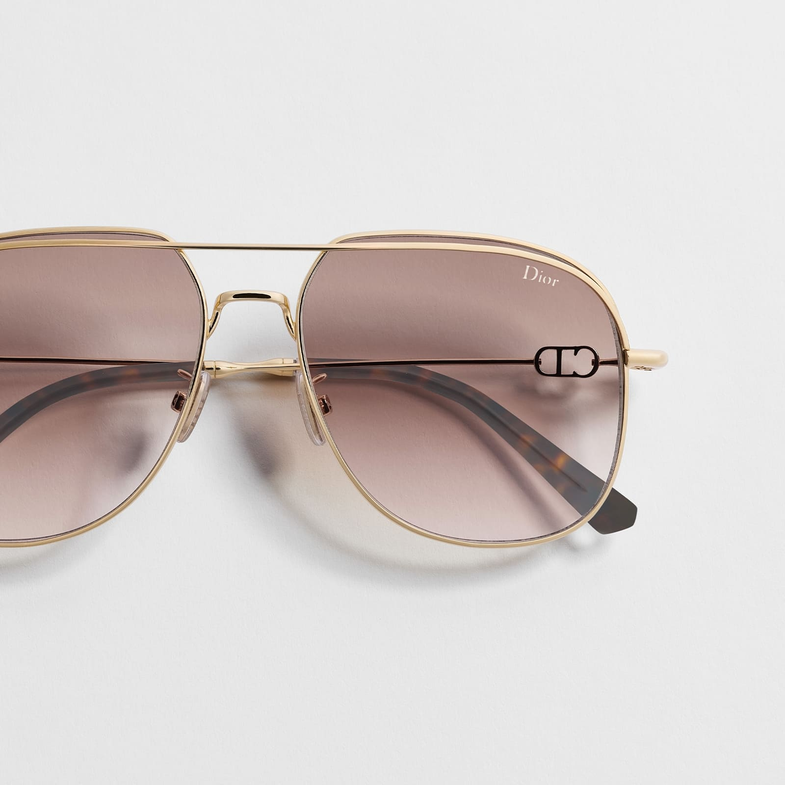 Dior Petit A1U CD 40262U 10F Kadın Güneş Gözlüğü