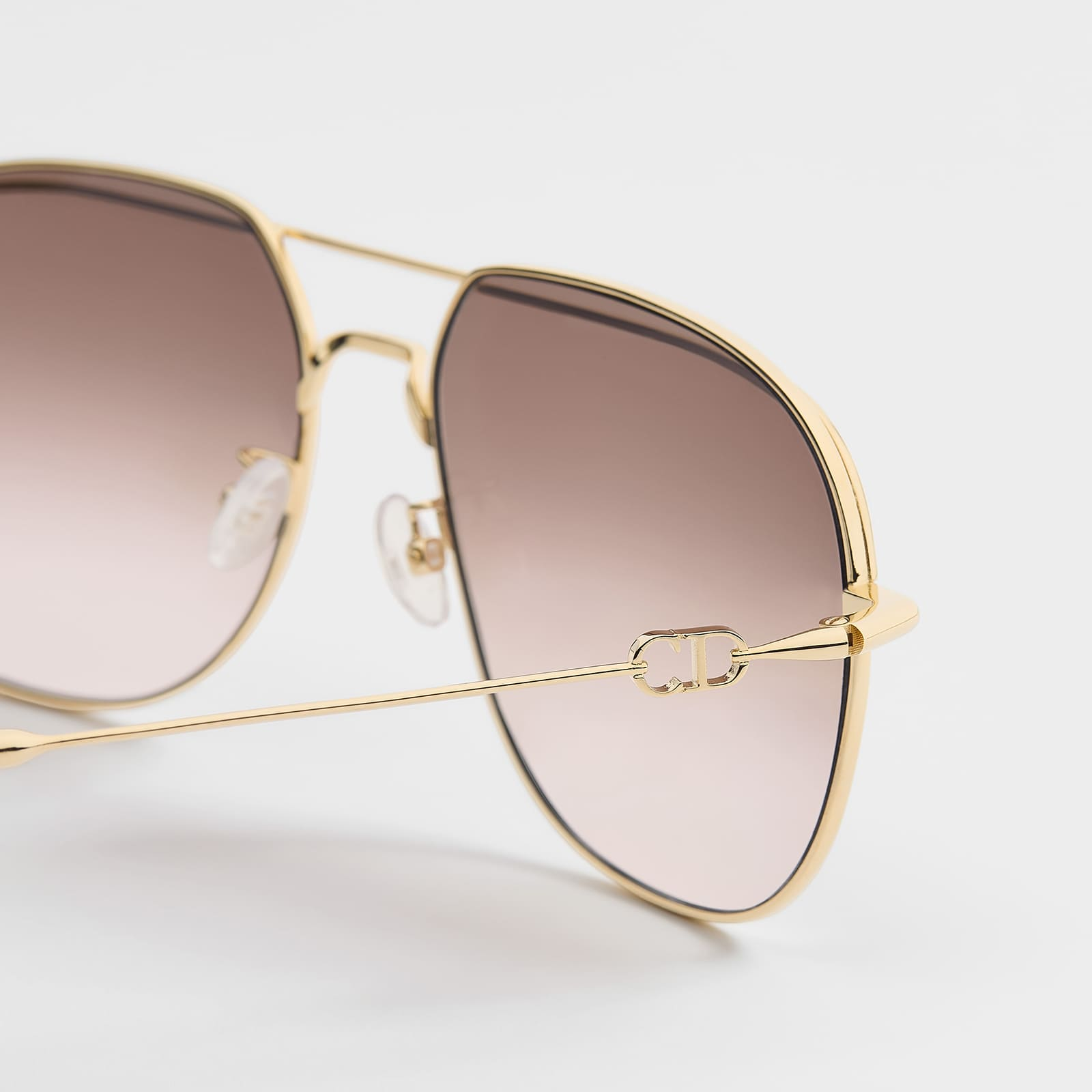 Dior Petit A1U CD 40262U 10F Kadın Güneş Gözlüğü