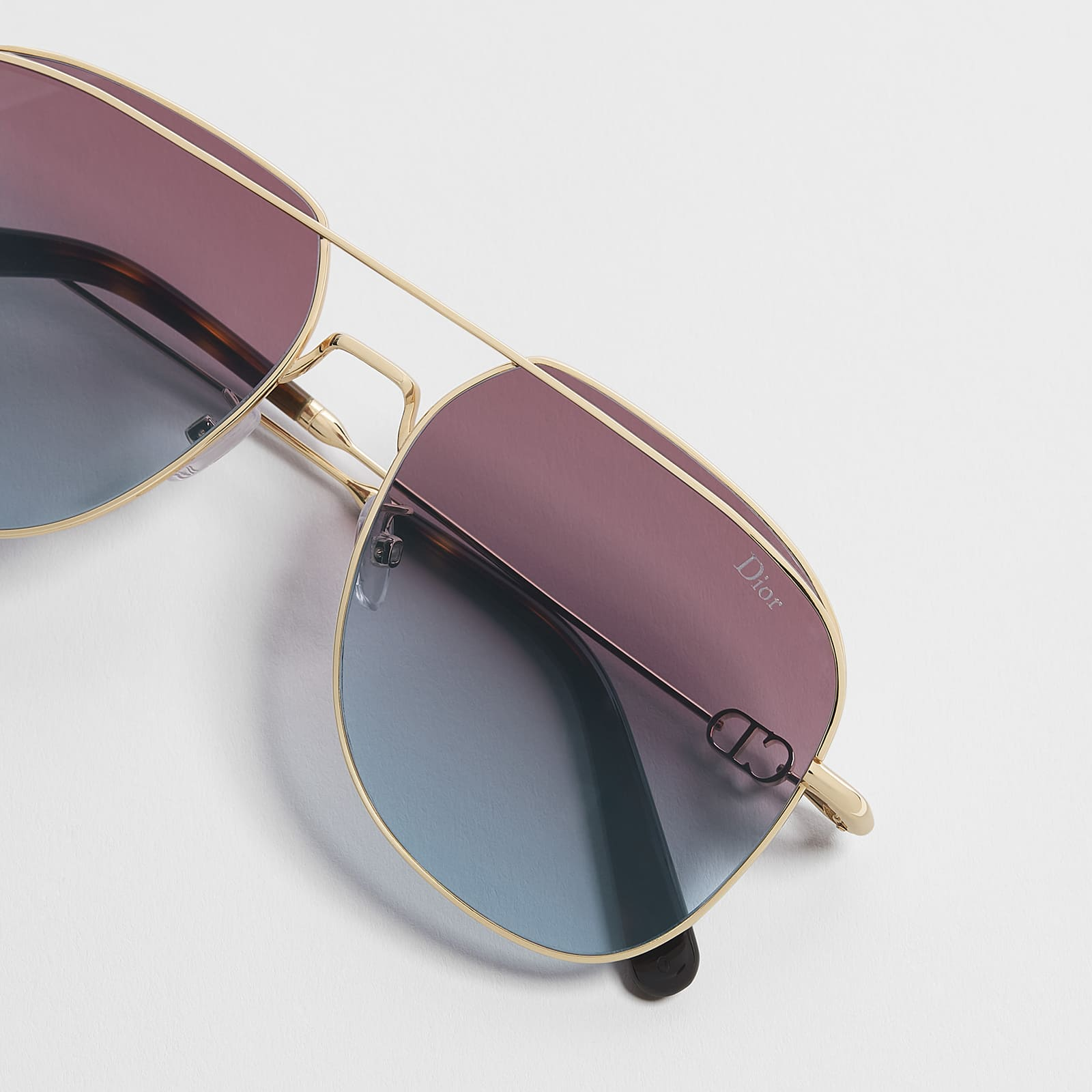 Dior Petit A1U CD 40262U 28T Kadın Güneş Gözlüğü
