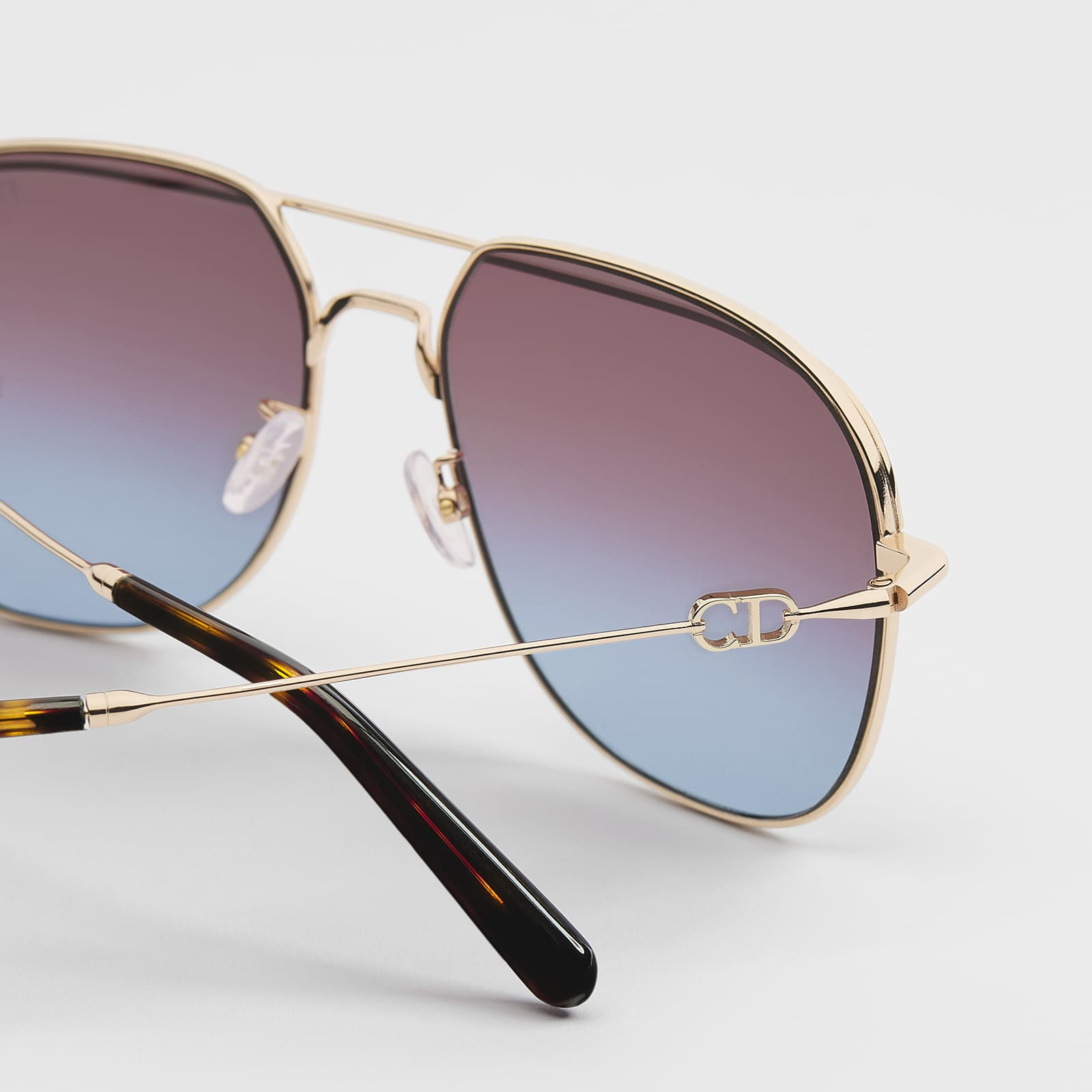 Dior Petit A1U CD 40262U 28T Kadın Güneş Gözlüğü