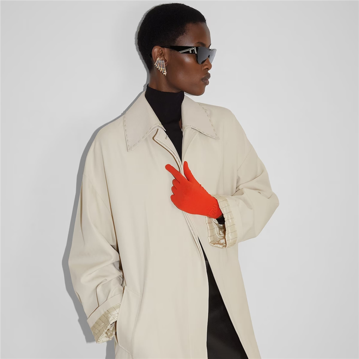 Fendi First FE 40135I 01A