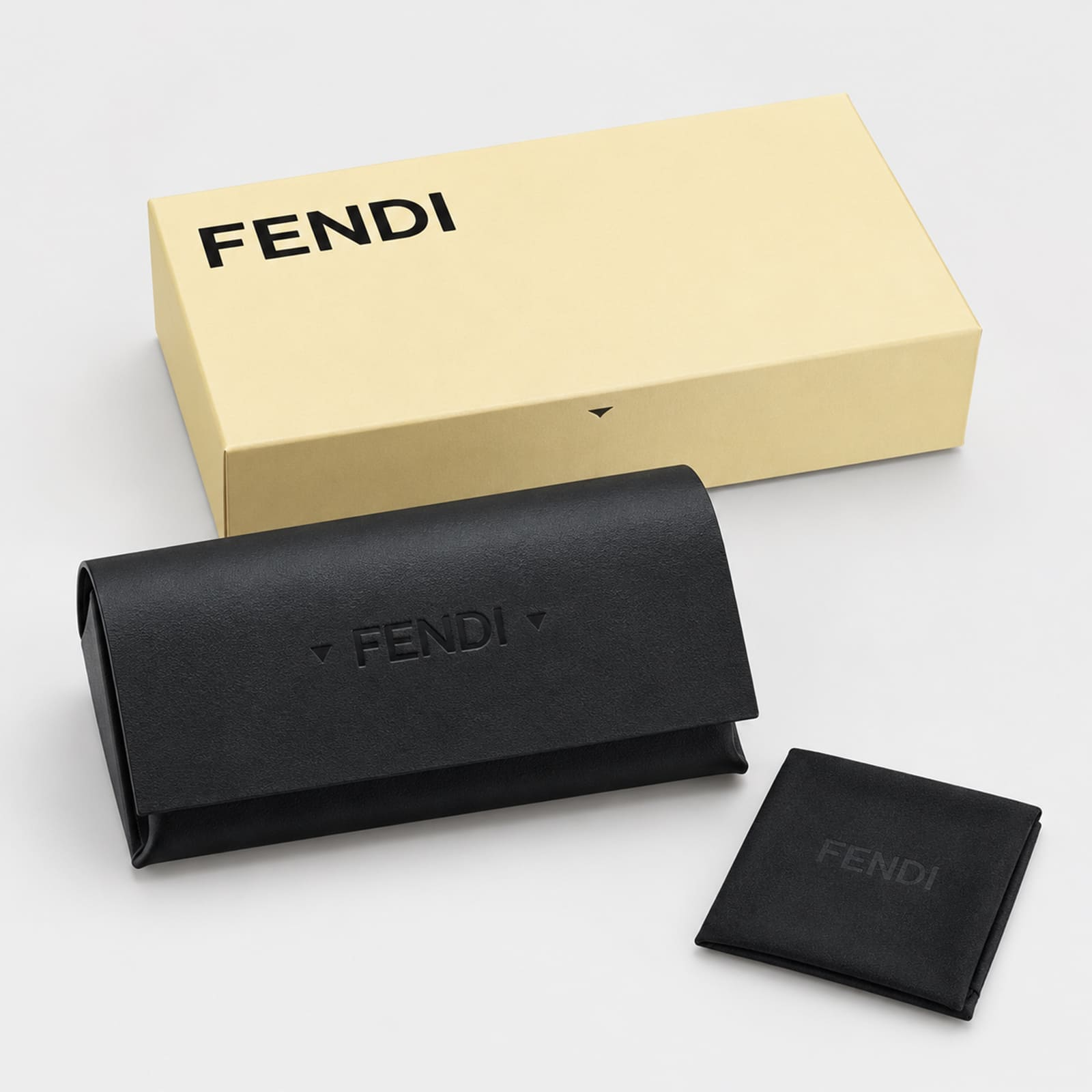 Fendi Screen FE 40236I 45F Kadın Güneş Gözlüğü