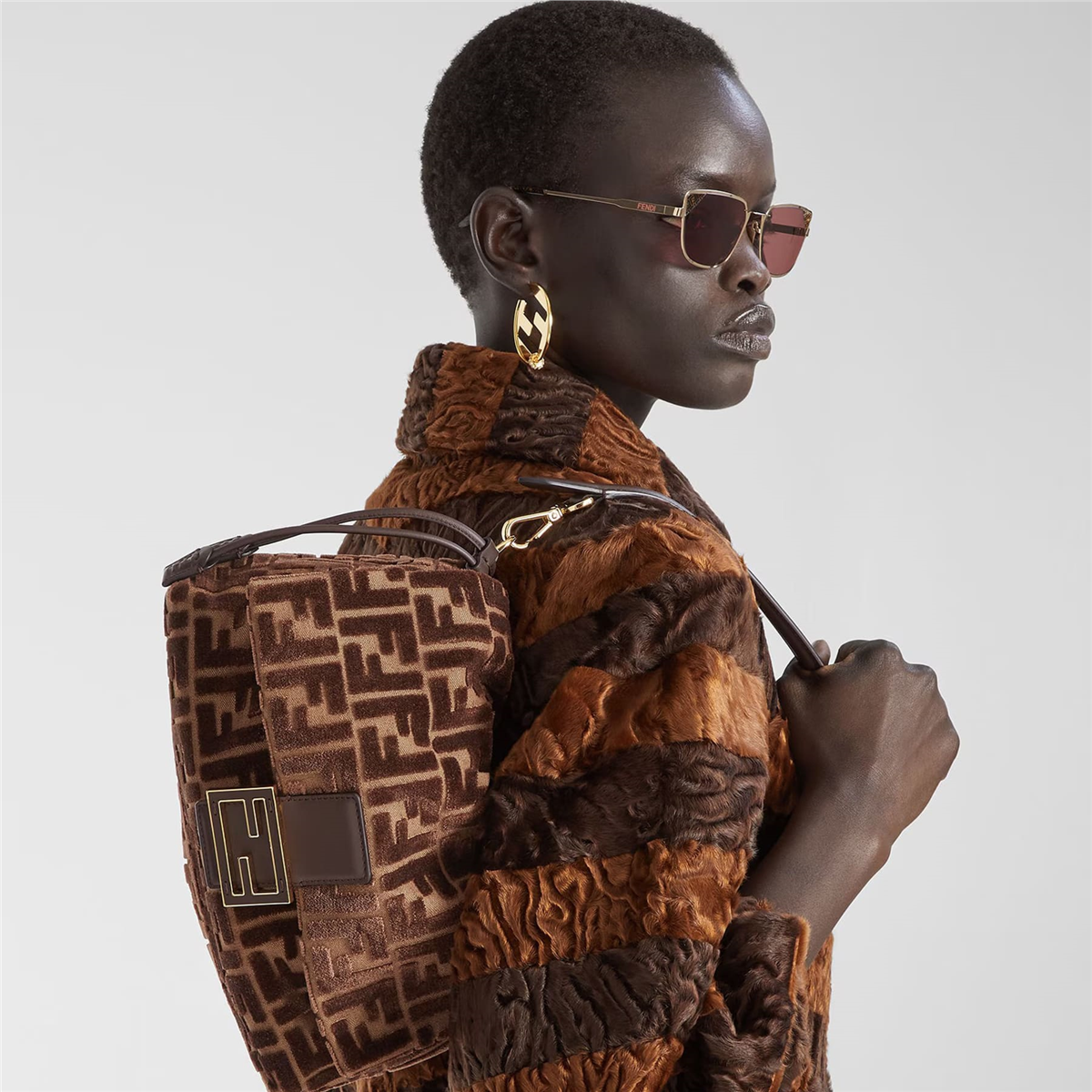 Fendi Signature FE 40188U 28Y