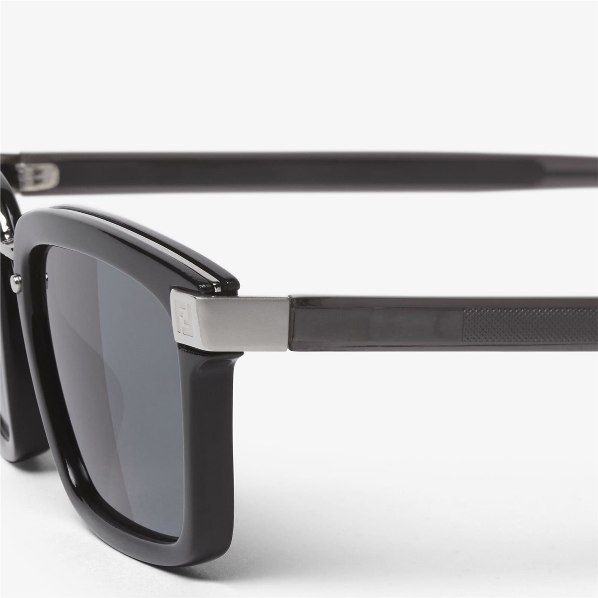 Fendi Sky FE 40212I 01C Erkek Güneş Gözlüğü