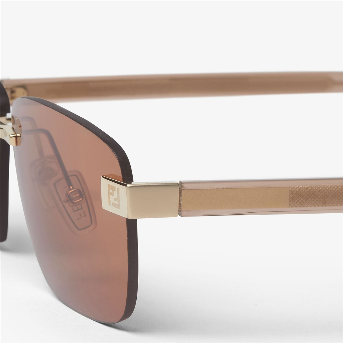 Fendi Sky FE 40213U 32E Erkek Güneş Gözlüğü