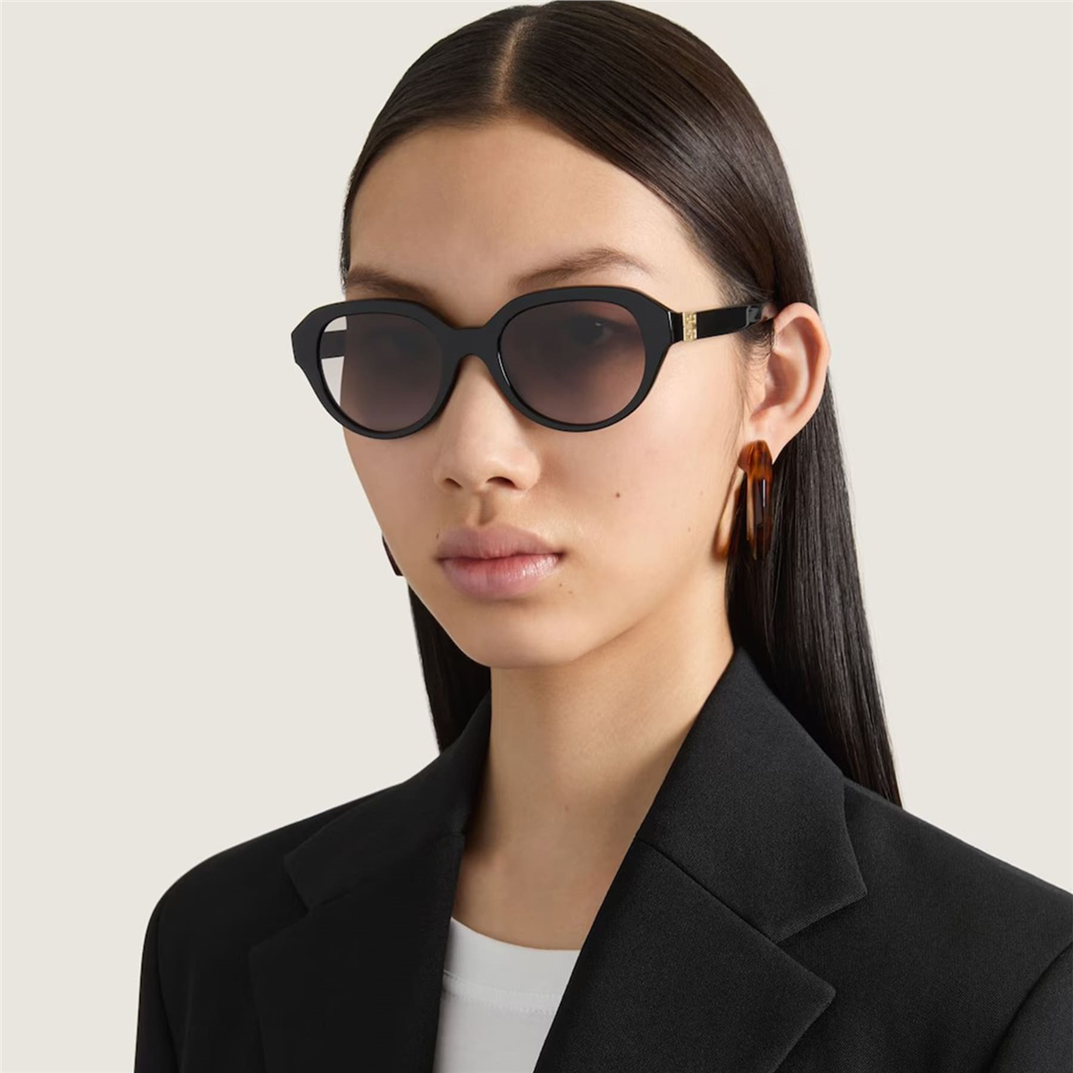 Givenchy 4G Oval Siyah Kadın Güneş Gözlüğü | Brandeyes