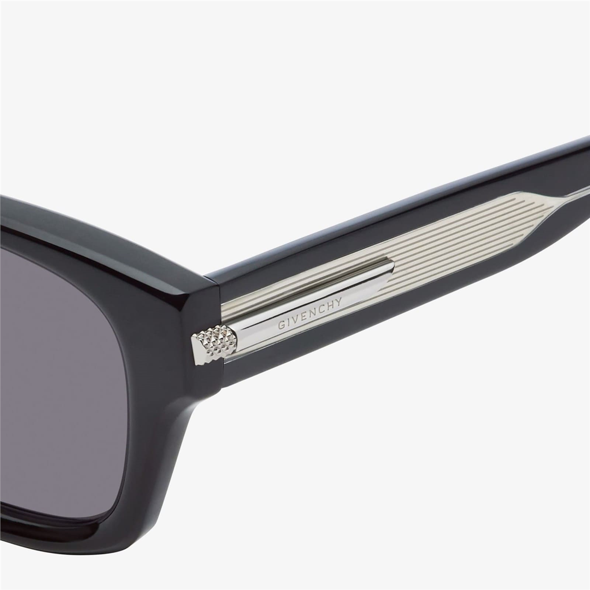 Givenchy Gv One GV 40090I 01A