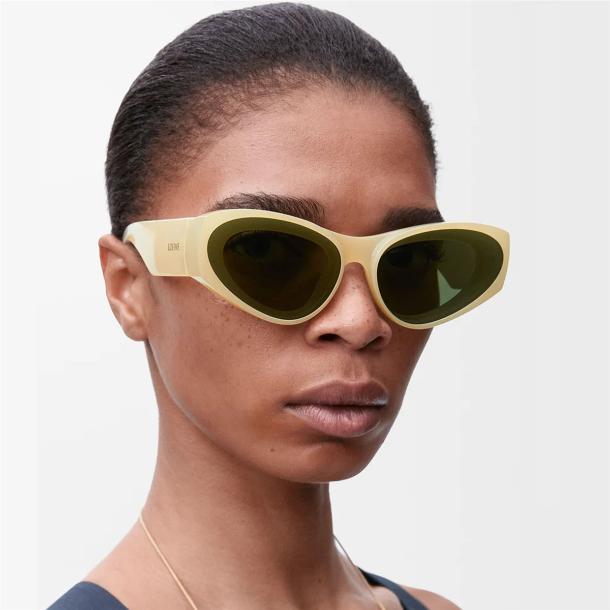 Loewe Mini Oval Slim Cat Eye Bej Kadın Güneş Gözlüğü | Brandeyes