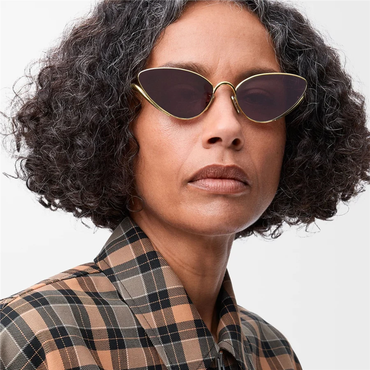 Loewe Signature Cat Eye Gold Kadın Güneş Gözlüğü | Brandeyes