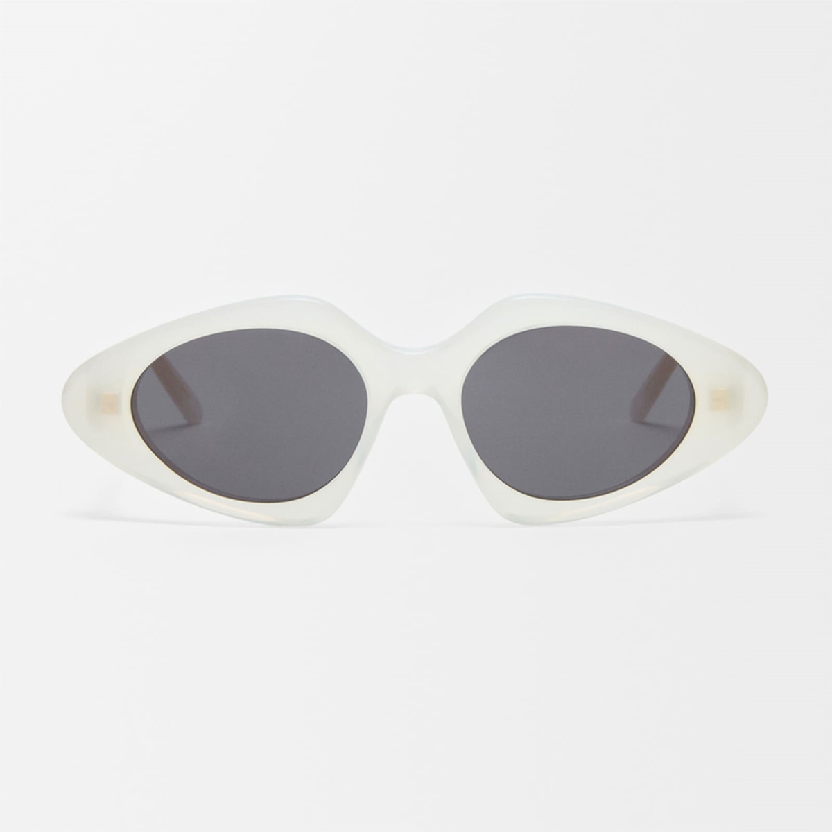 Loewe Triangle Slim LW 40185I 25A Kadın Güneş Gözlüğü