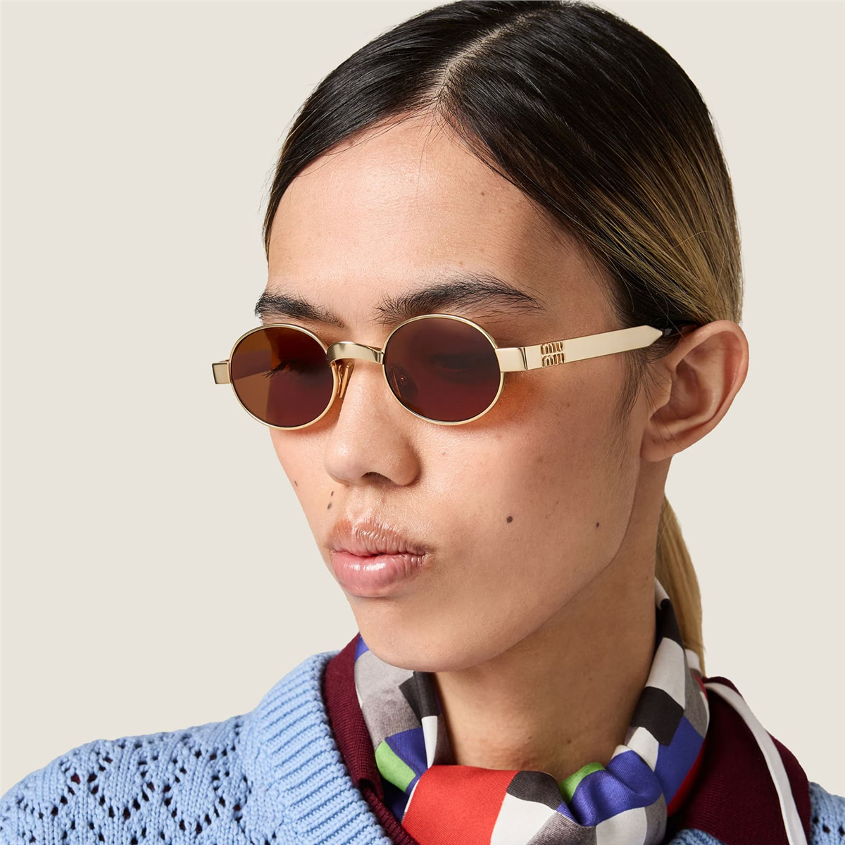 Miu Miu MU B51S 22M20V 47 - Altın Kadın Güneş Gözlüğü
